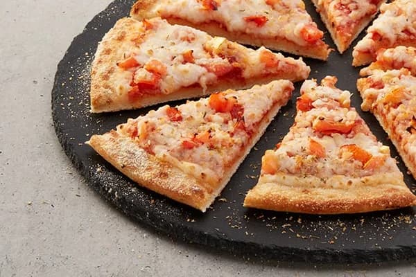Vegan Margherita — Classic Crust