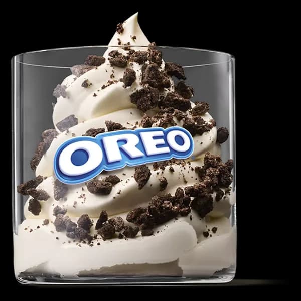 OREO COOKIES McFLURRY