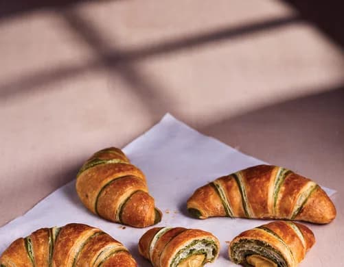 Pistachio Croissant