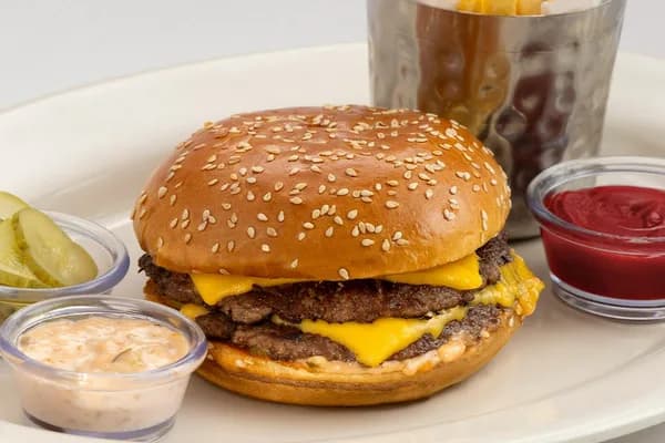 Double Smash Cheeseburger