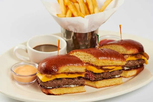 French Dip Cheeseburger