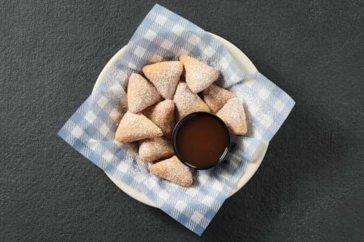Barrel Bites, Biscuit Beignets