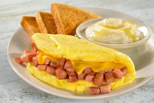Ham & Cheese Omelet w/ Cheddar